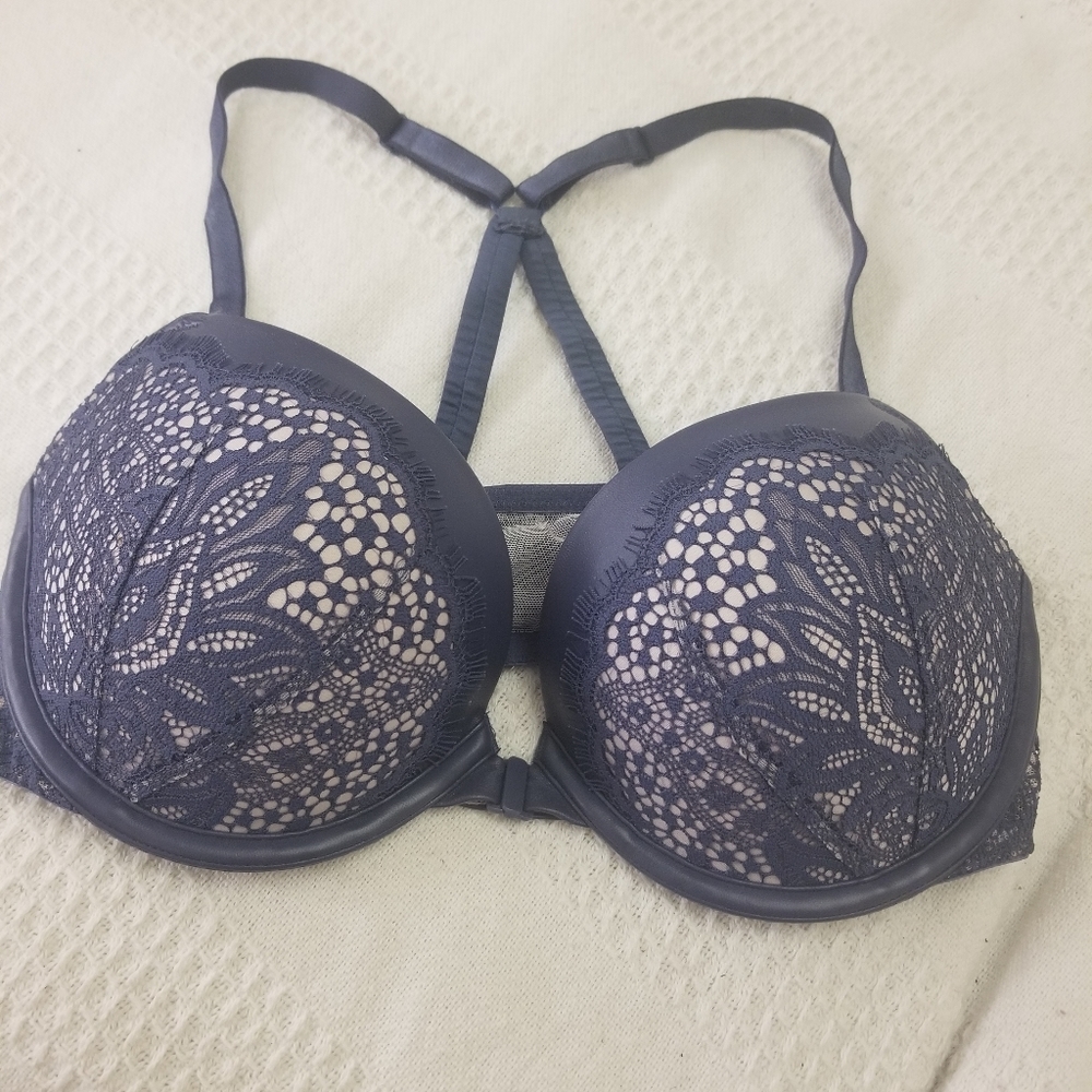 SOLD!  Victoria's Secret Bra 34D Razor Back